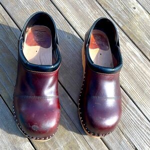 Troentorp men’s clogs